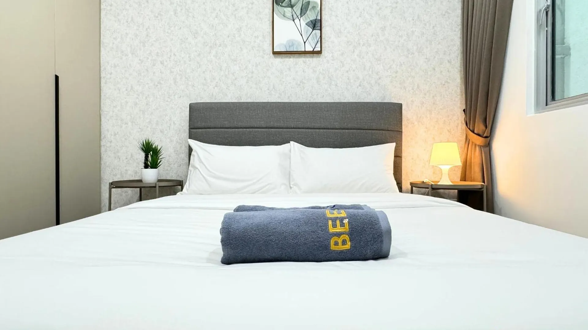 Salak Selatan Pool View With Wifi & Netflix 4Pax Apartment Kuala Lumpur